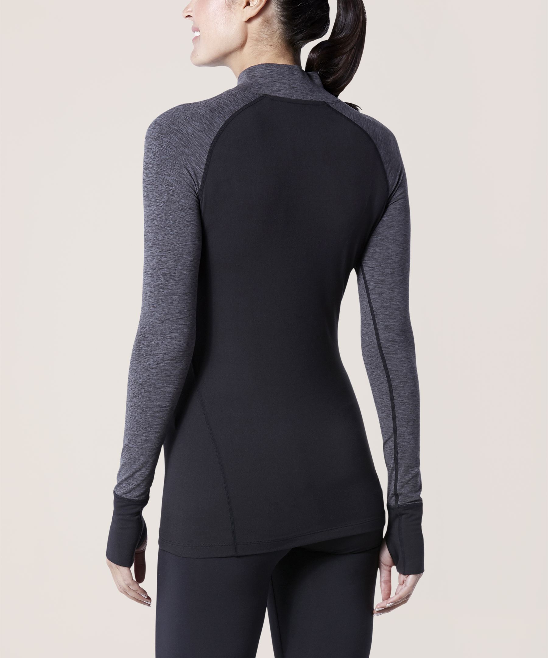 Haut isotherme WindRiver en microfibre à col cheminée pour femmes