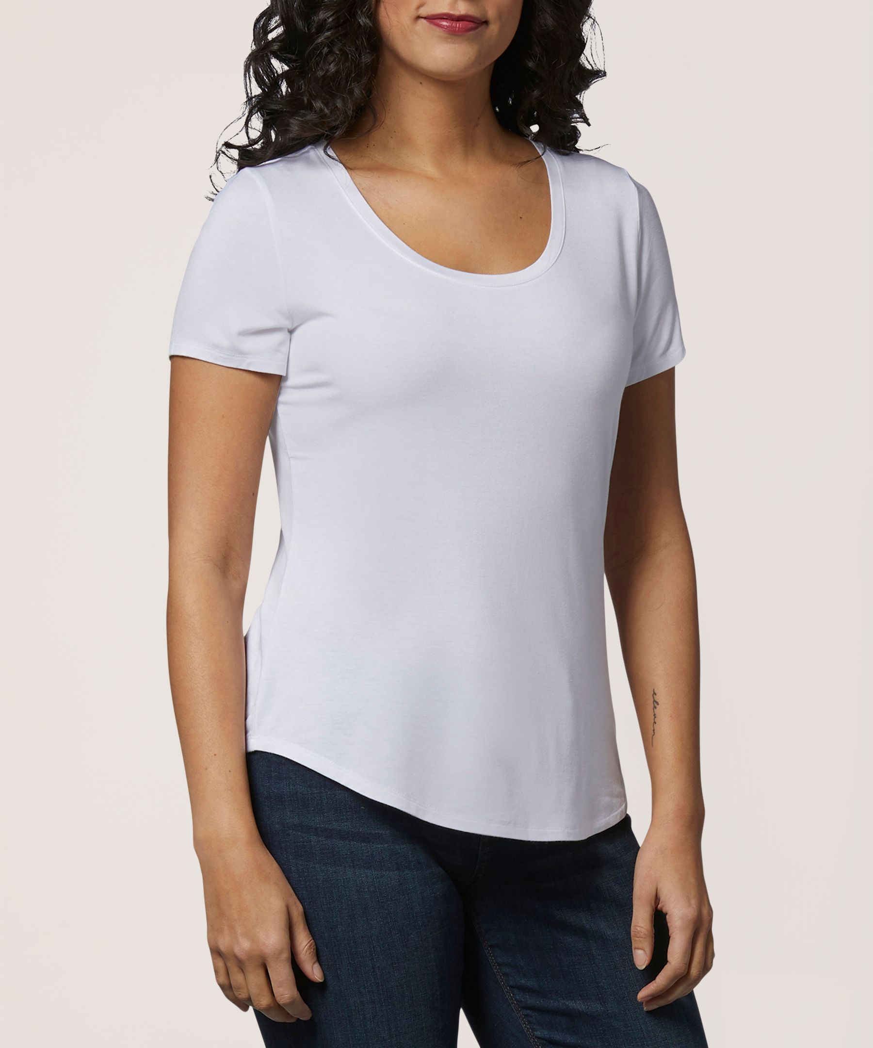Denver Hayes Women's Relaxed Fit Scoop Neck T-Shirt