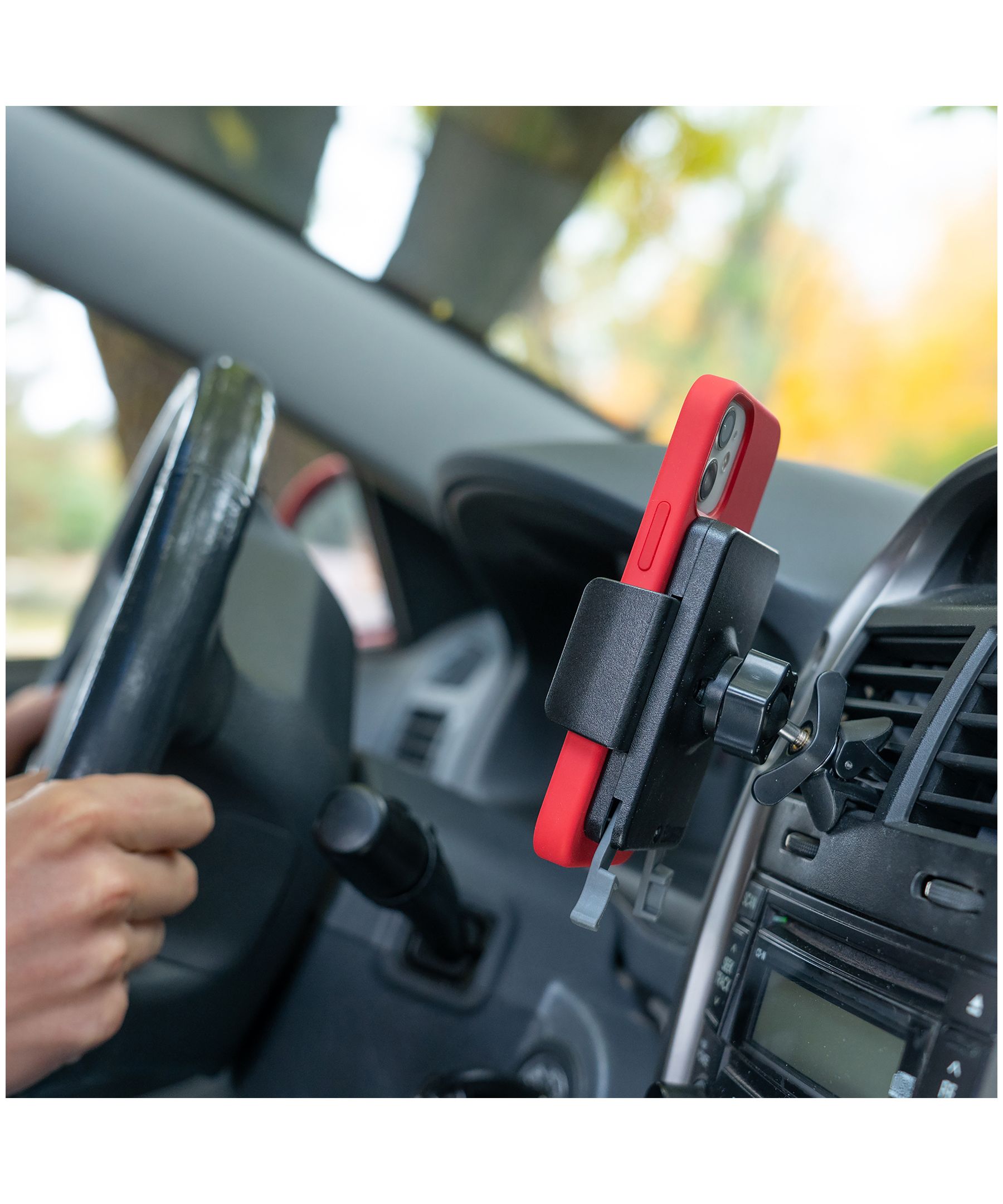 Support de fixation universel Squeeze pour bouche d'air, Nite Ize Back_Angled_Left