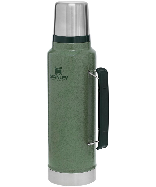 Stanley Classic Legendary 1.5QT Bottle Front_Angled_Left