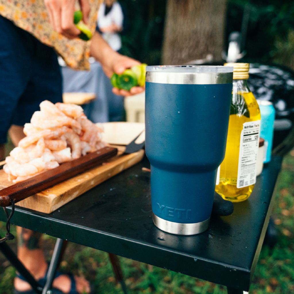 Gobelet de 30&nbsp;oz noir, Rambler, YETI