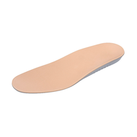 Semelles intérieures contre le diabète et le rhumatisme pour hommes, MedisoleMD Front_Three_Fourths_Angled_Left