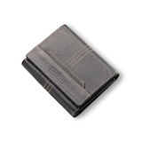 Dakota Trifold Wallet Front_Angled_Right
