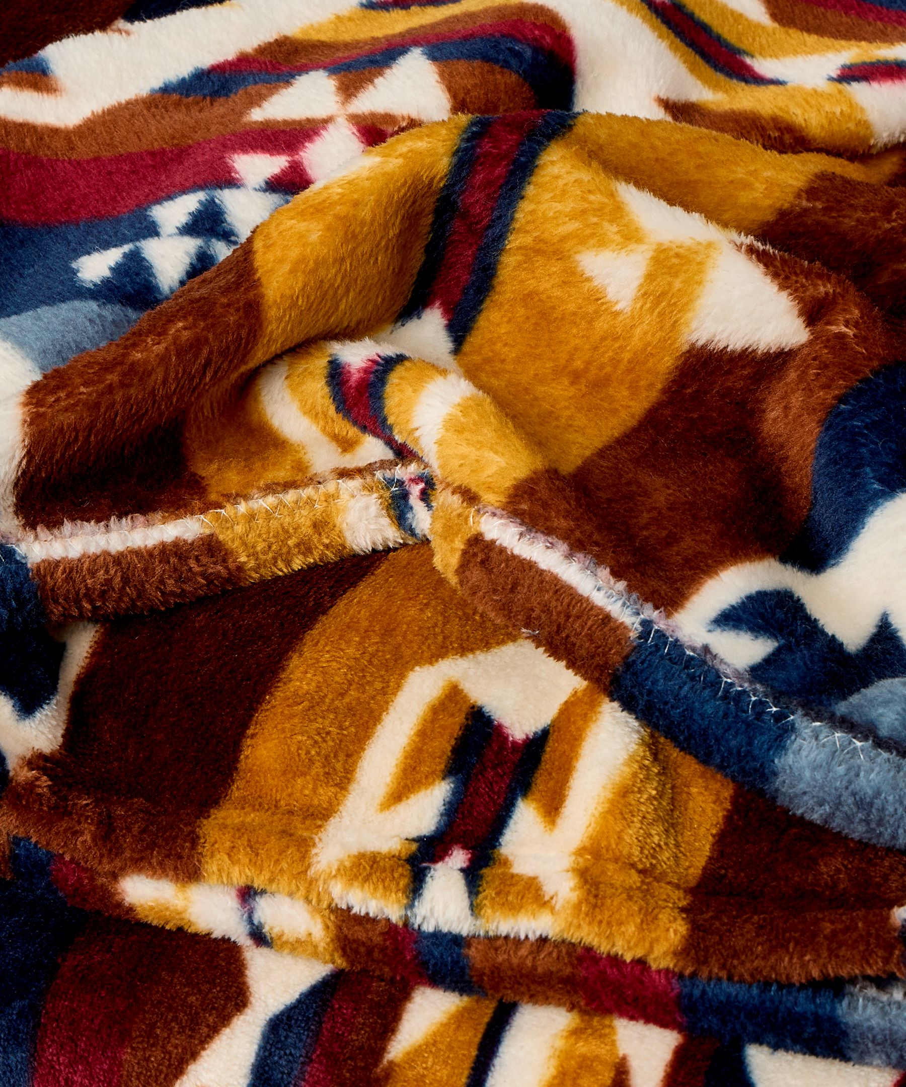 WindRiver Heritage Luxury Plush Printed Blanket