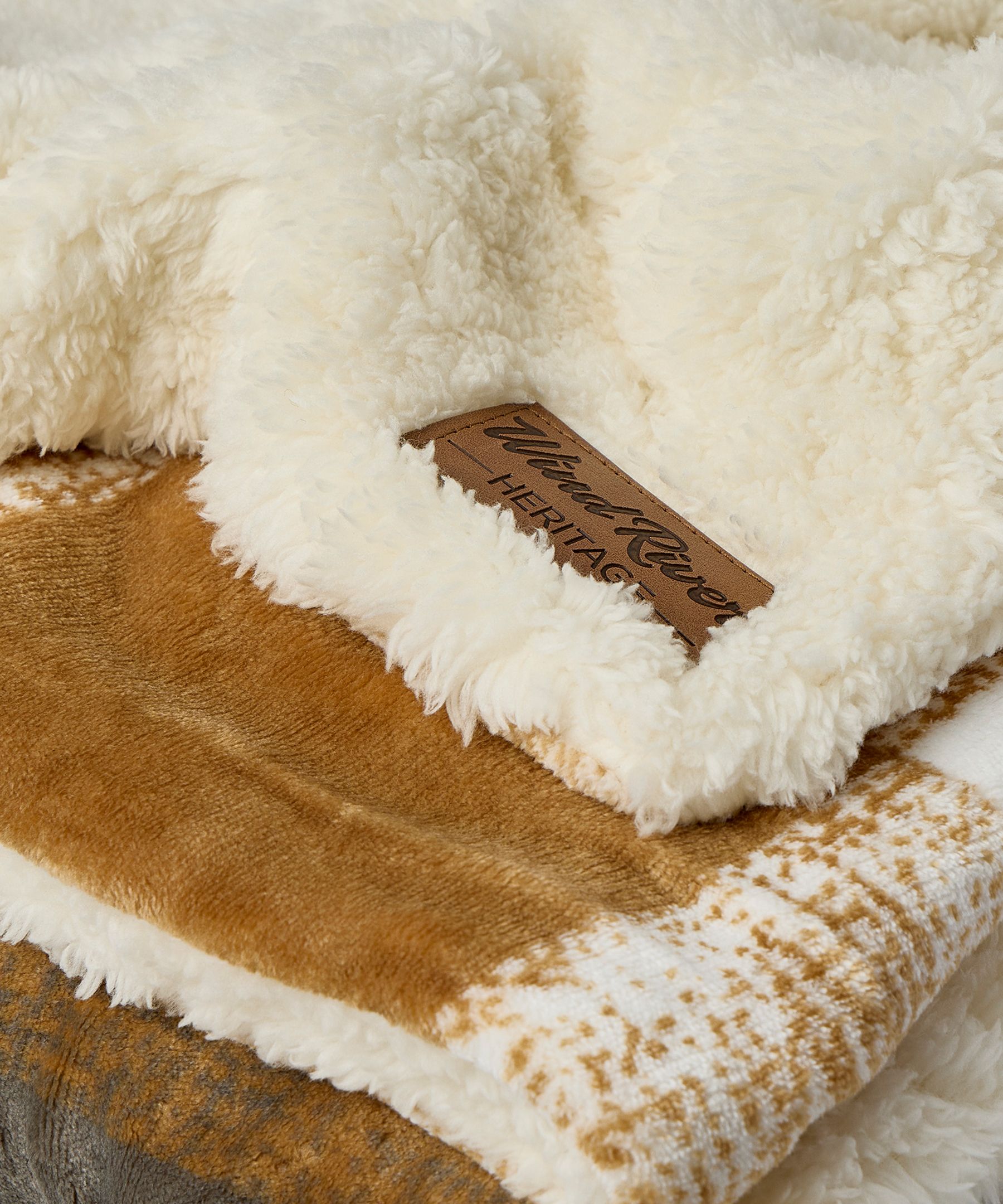 WindRiver Heritage Checkered Plaid Blanket CloseUp