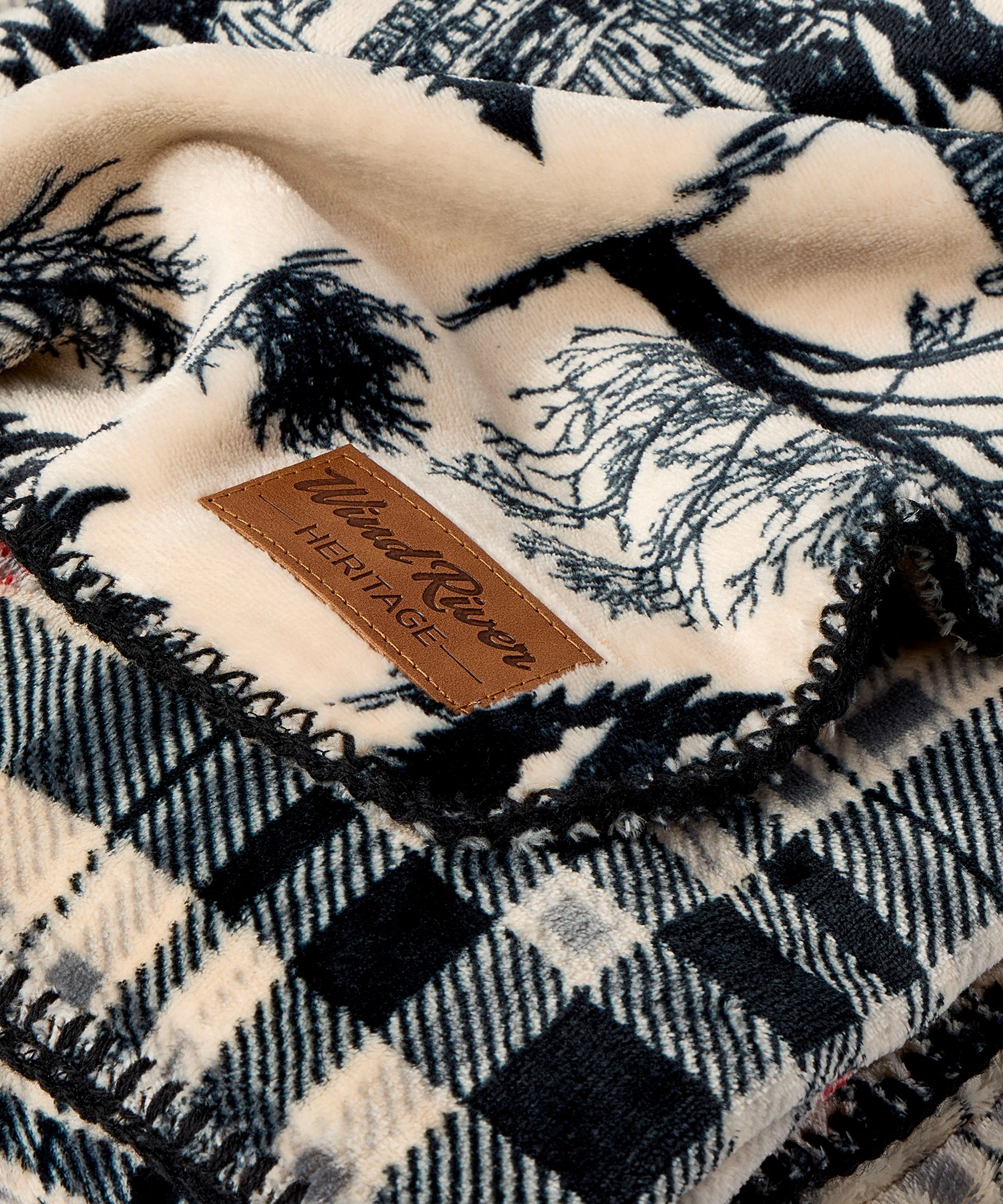 WindRiver Heritage Scene Double-Sided Flannel Blanket CloseUp