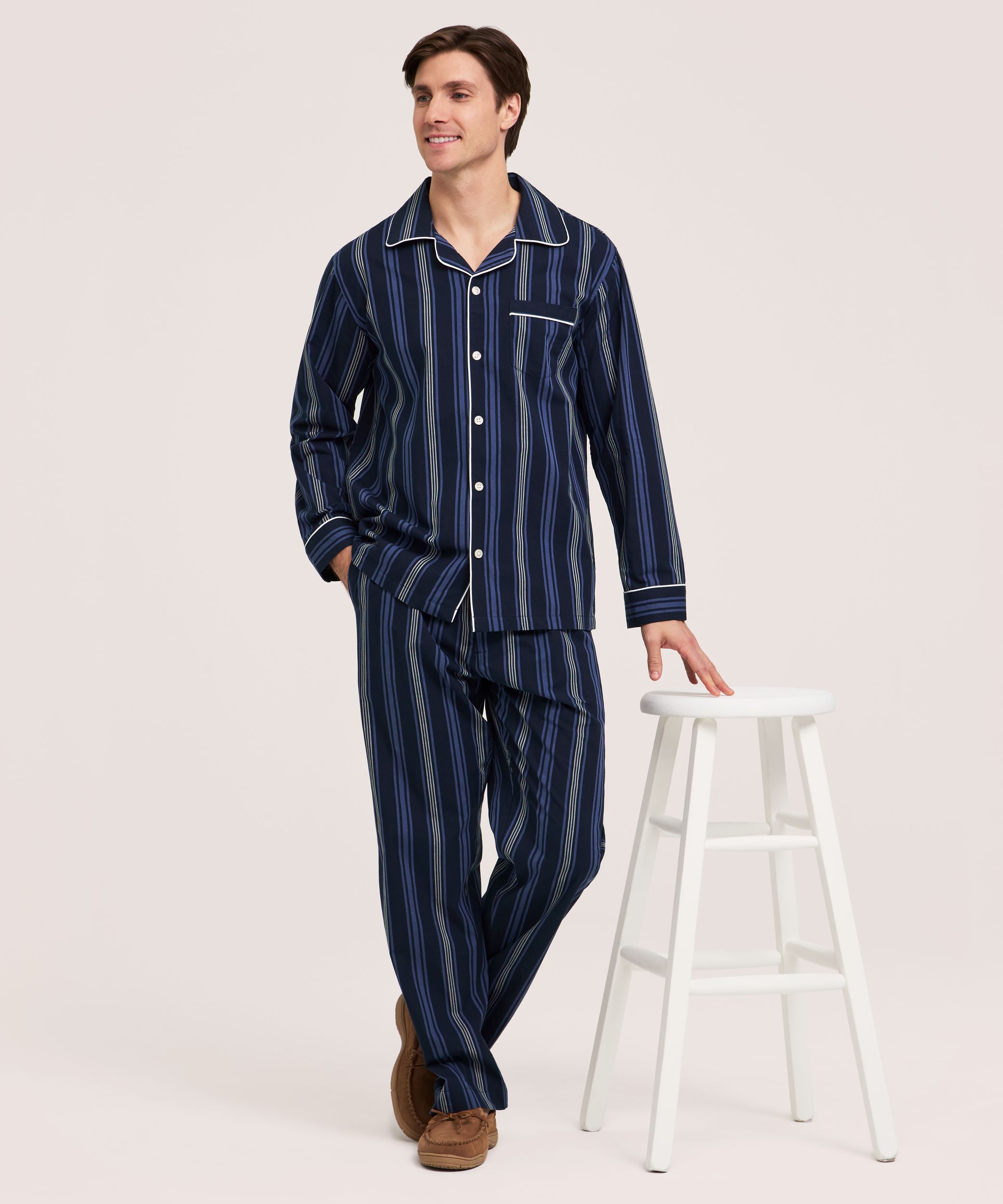 Denver Hayes Men's Chambray Stripe Poplin Pajama Set