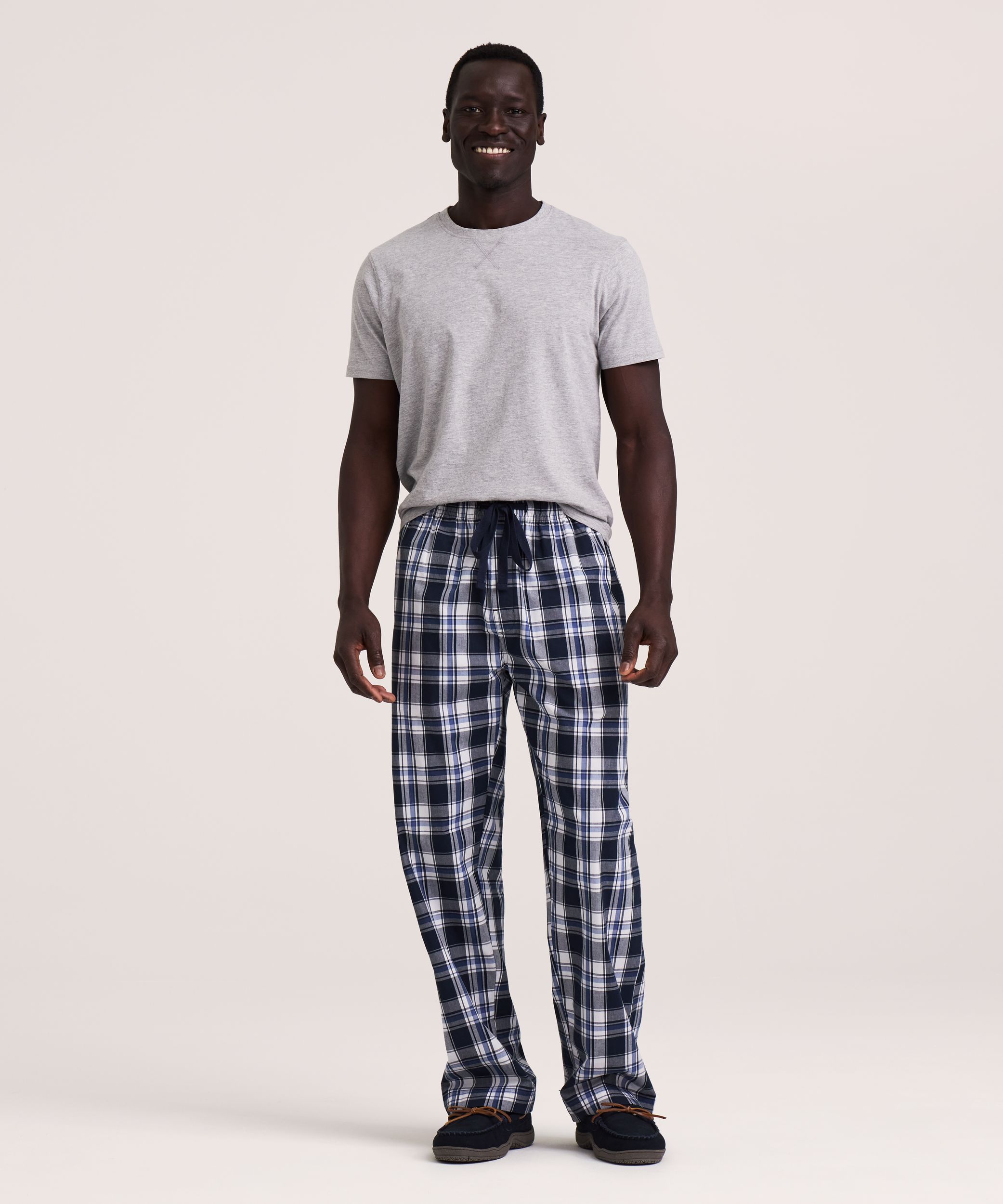 Denver Hayes Men's Woven Plaid Lounge Plant