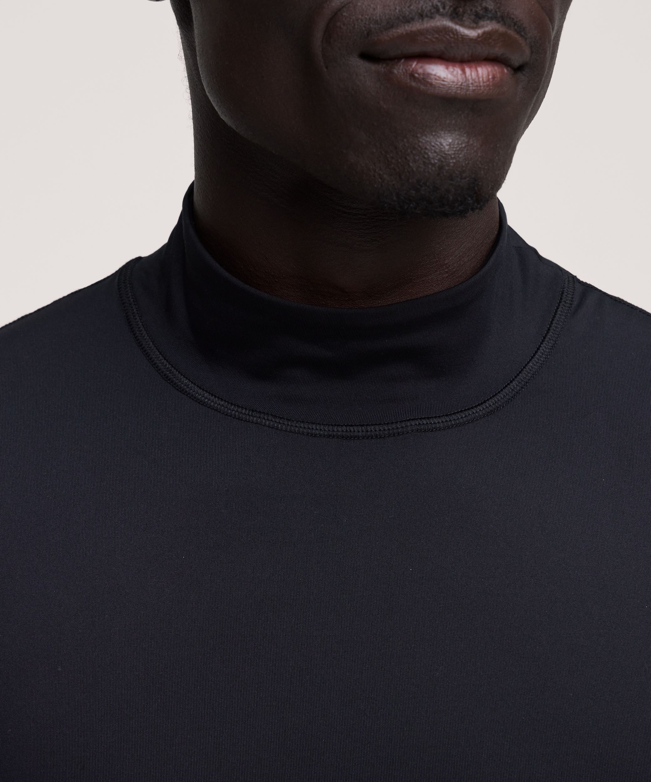 WindRiver Men's Performance Mock Neck Base Layer