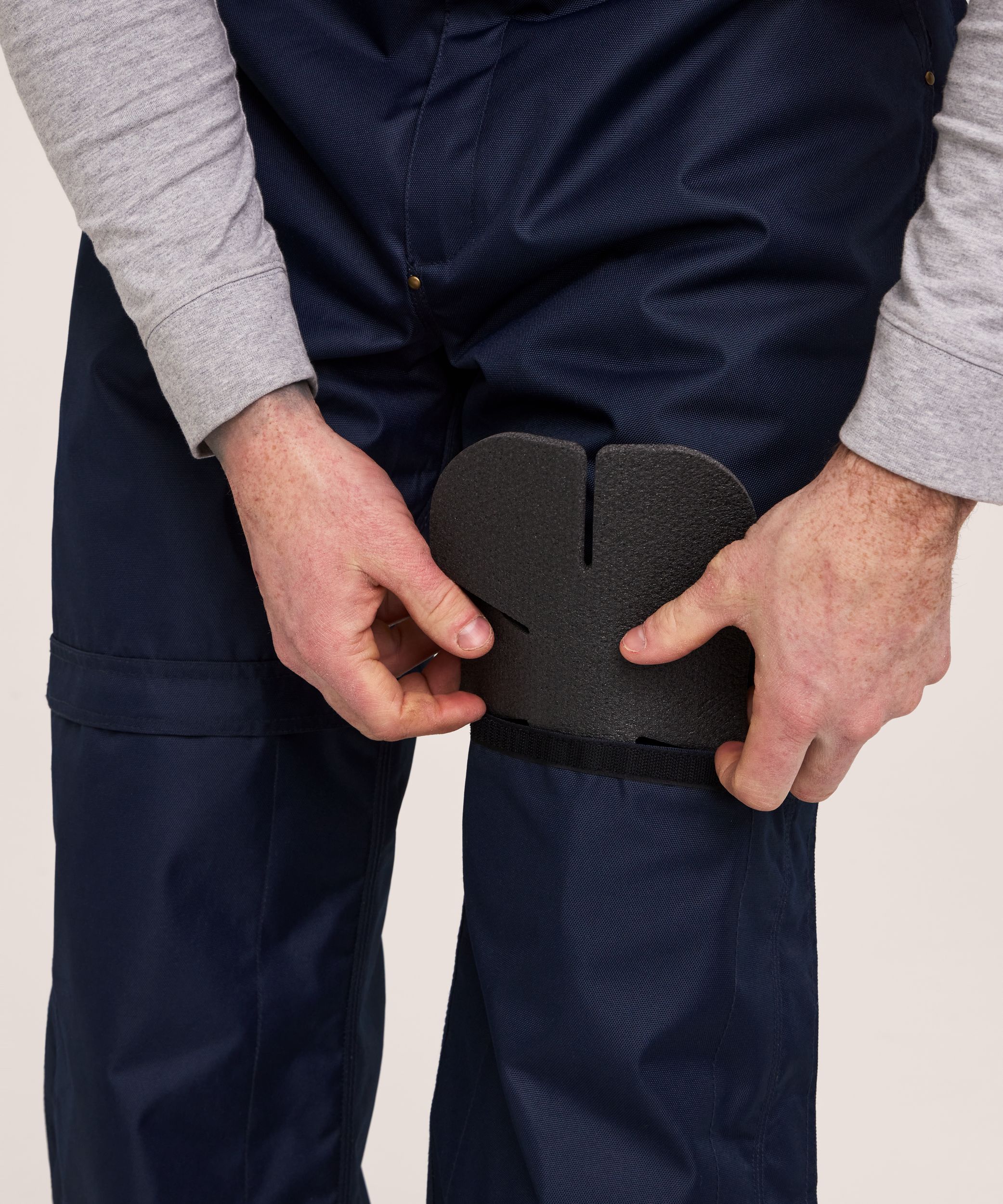 Dakota WorkPro Series Men's 600D Waterproof Hyper-Dri 3 T-Max Insulated Polyester Bib Overalls