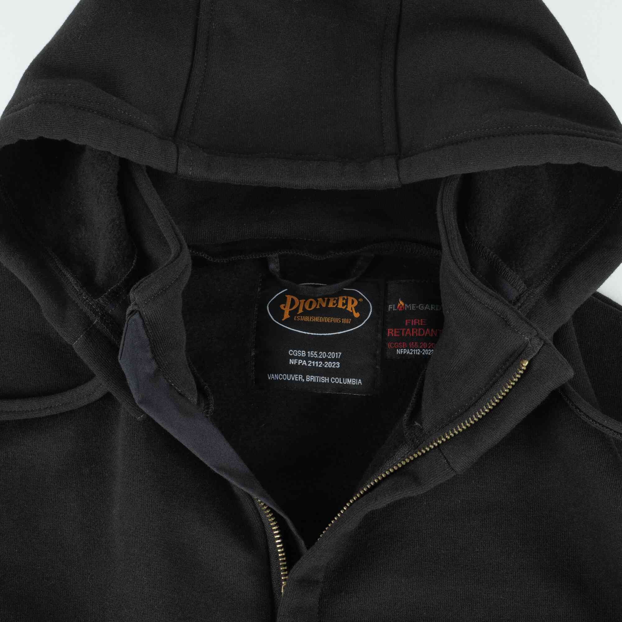 Chandail de sécurité à capuche Pioneer épais ignifuge et homologué CSA&nbsp;Z462, pour hommes