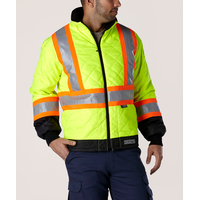 Veste isotherme Dakota WorkPro Series haute visibilité avec isolant T-Max, pour hommes Front_Angled_Right