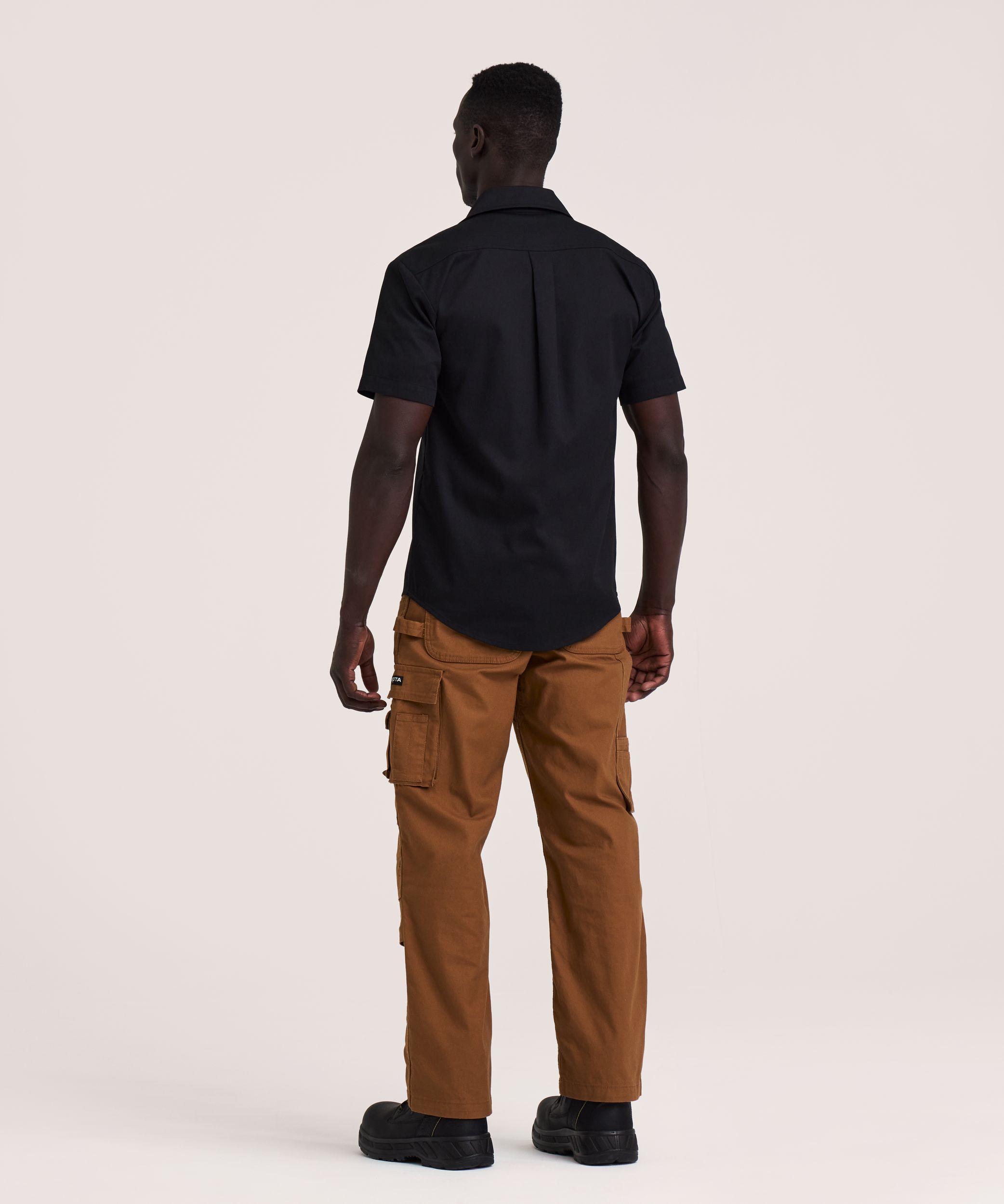 Chemise de travail Dakota Workpro Series en poly-coton extensible à manches courtes et à fermeture à boutons pression sur le devant, pour hommes