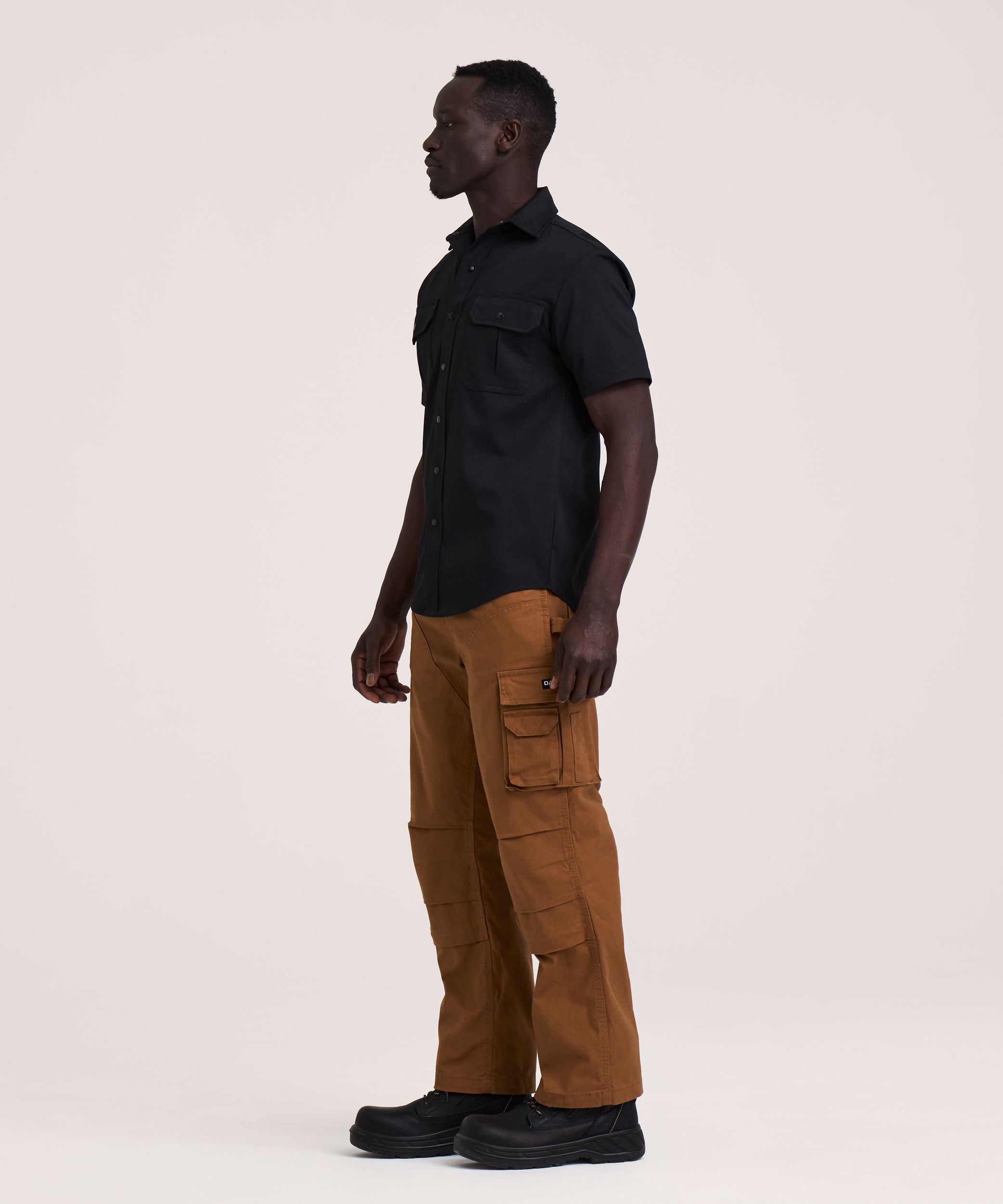 Chemise de travail Dakota Workpro Series en poly-coton extensible à manches courtes et à fermeture à boutons pression sur le devant, pour hommes