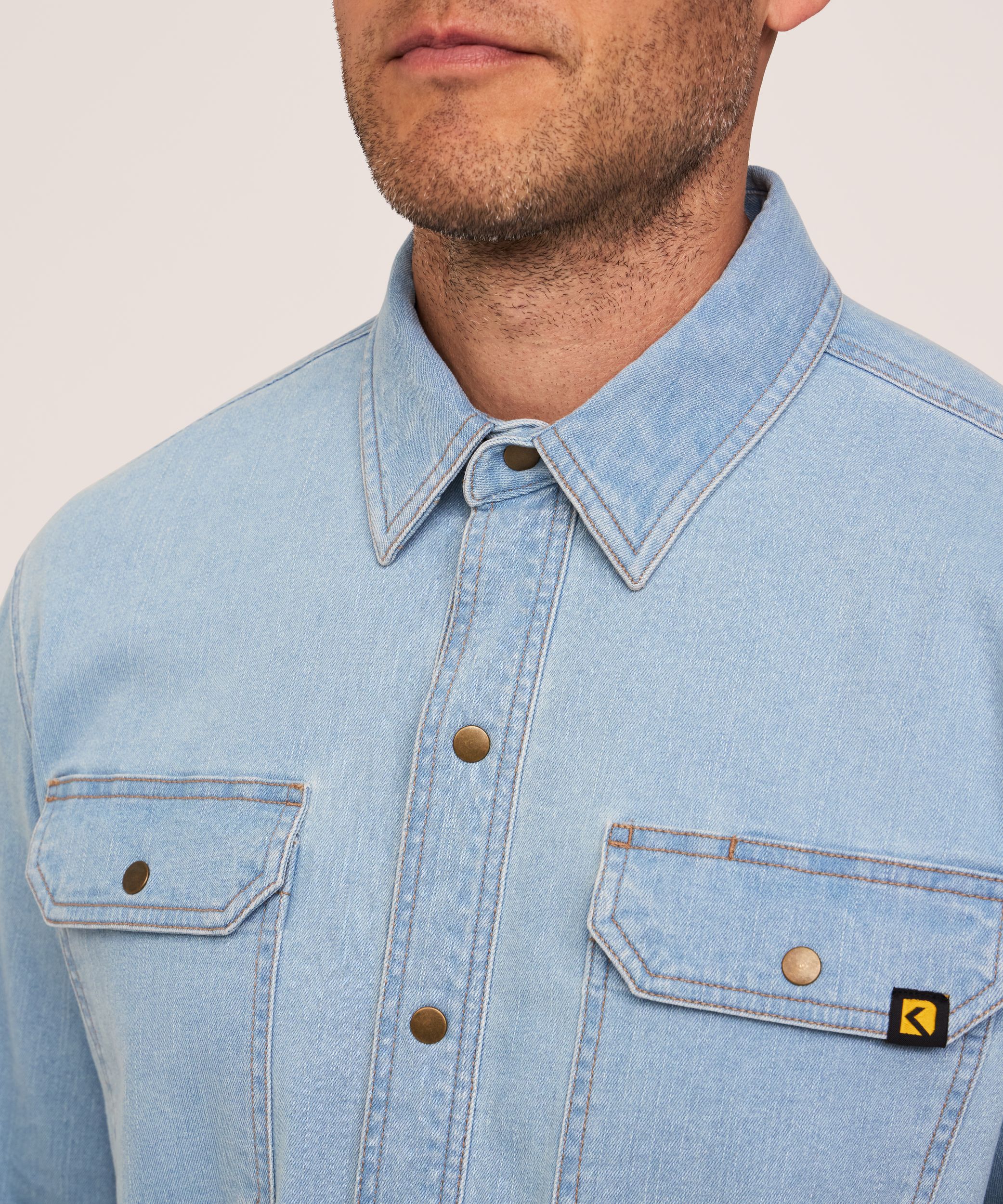 Chemise en denim à devant à boutons-pression pour hommes, série WorkPro, Dakota