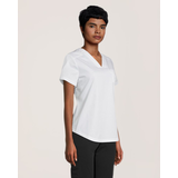 Haut d'uniforme médical avec encolure en V et poche à porter dans le pantalon pour femmes Front_Three_Fourths_Angled_Right