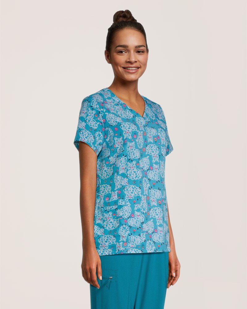 Haut d'uniforme médical à encolure en V profilée avec imprimé de moutons pour femmes, Scrubletics
