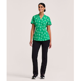 Haut d’uniforme médical à encolure en V pour femmes, Health Pro Front_Flat