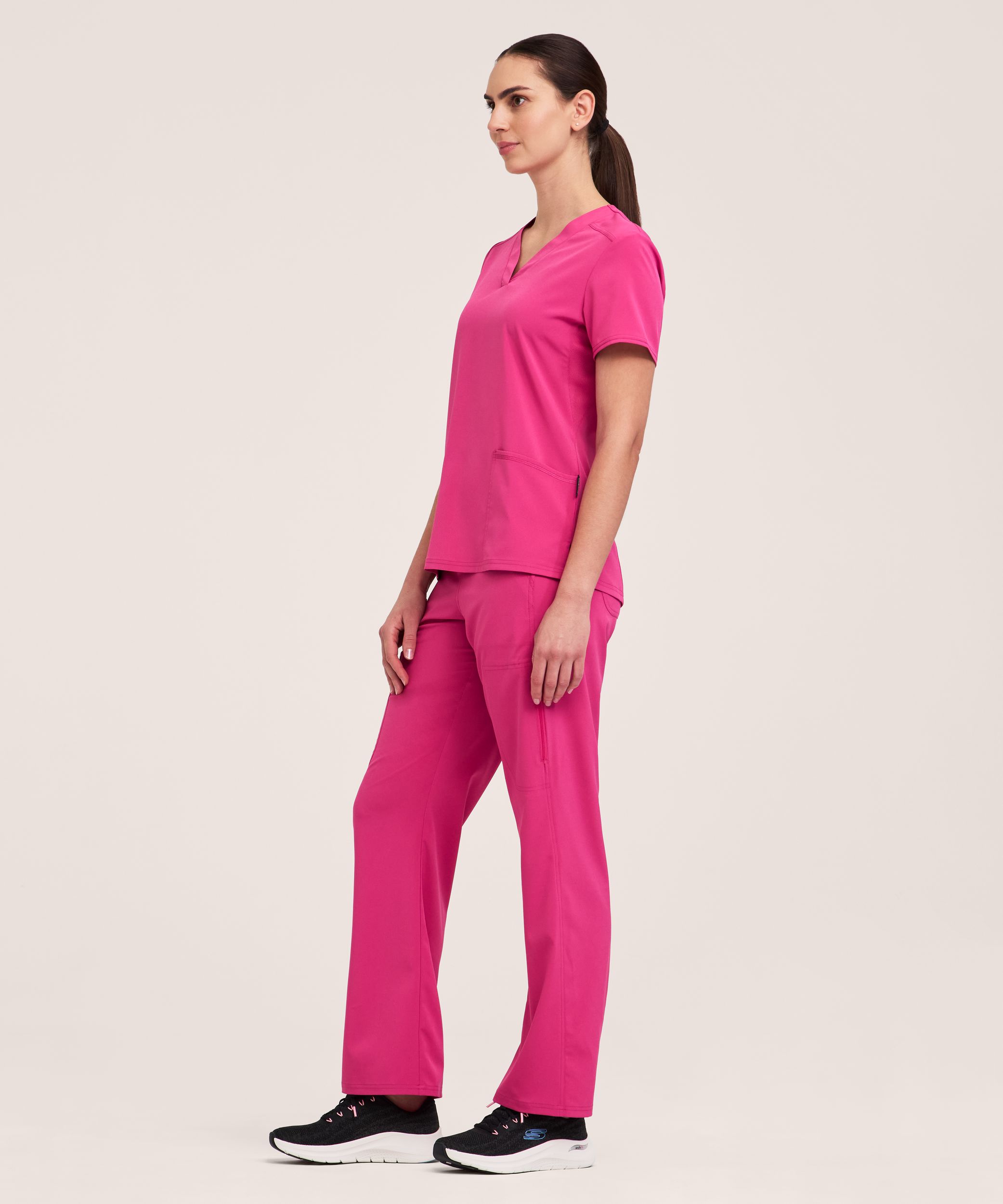 Haut d’uniforme médical à encolure en V et à panneaux en tricot pour femmes, Scrubletics