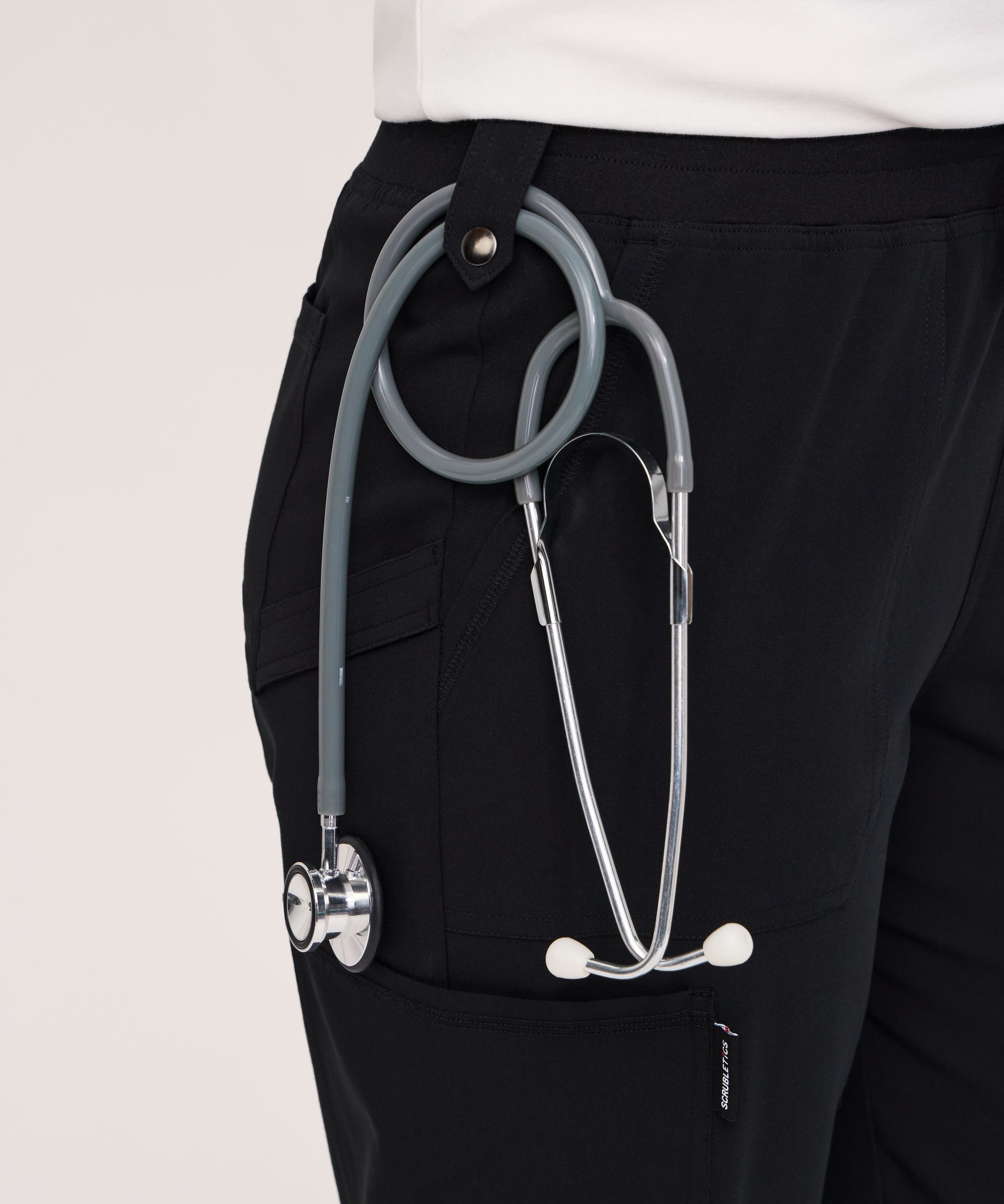 Pantalon d’uniforme médical de style jogging Performance pour femmes, Scrubletics