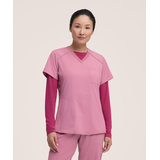 Haut d’uniforme médical à encolure en V et à poche de poitrine pour femmes, Scrubletics Front_Flat