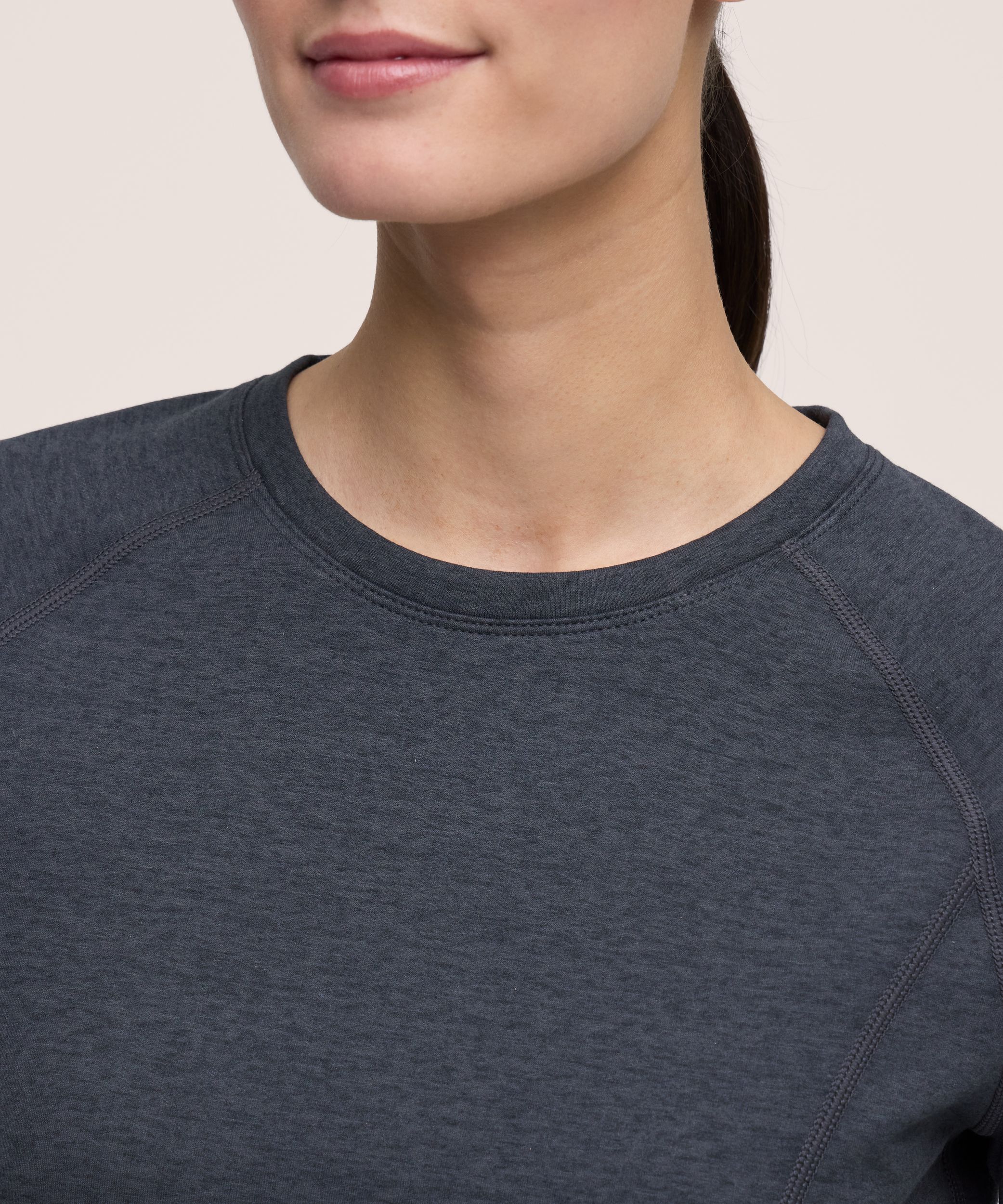 WindRiver Women's T-MAX Heat 4 Way Stretch Supersoft Long Sleeve Heather Thermal Top