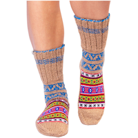 Chaussettes himalayennes douillettes FAZL faites à la main - EN LIGNE SEULEMENT Front_Flat