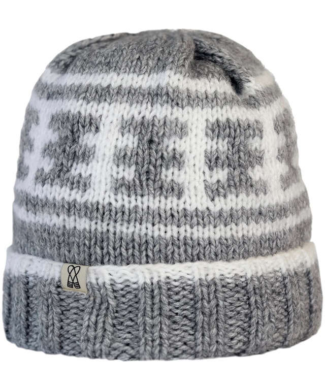 Tuque himalayenne faite à la main pour femmes, FAZL Front_Three_Fourths_Angled_Left