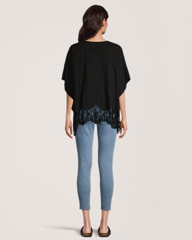 Denver Hayes Women's Lace Edge Ruana