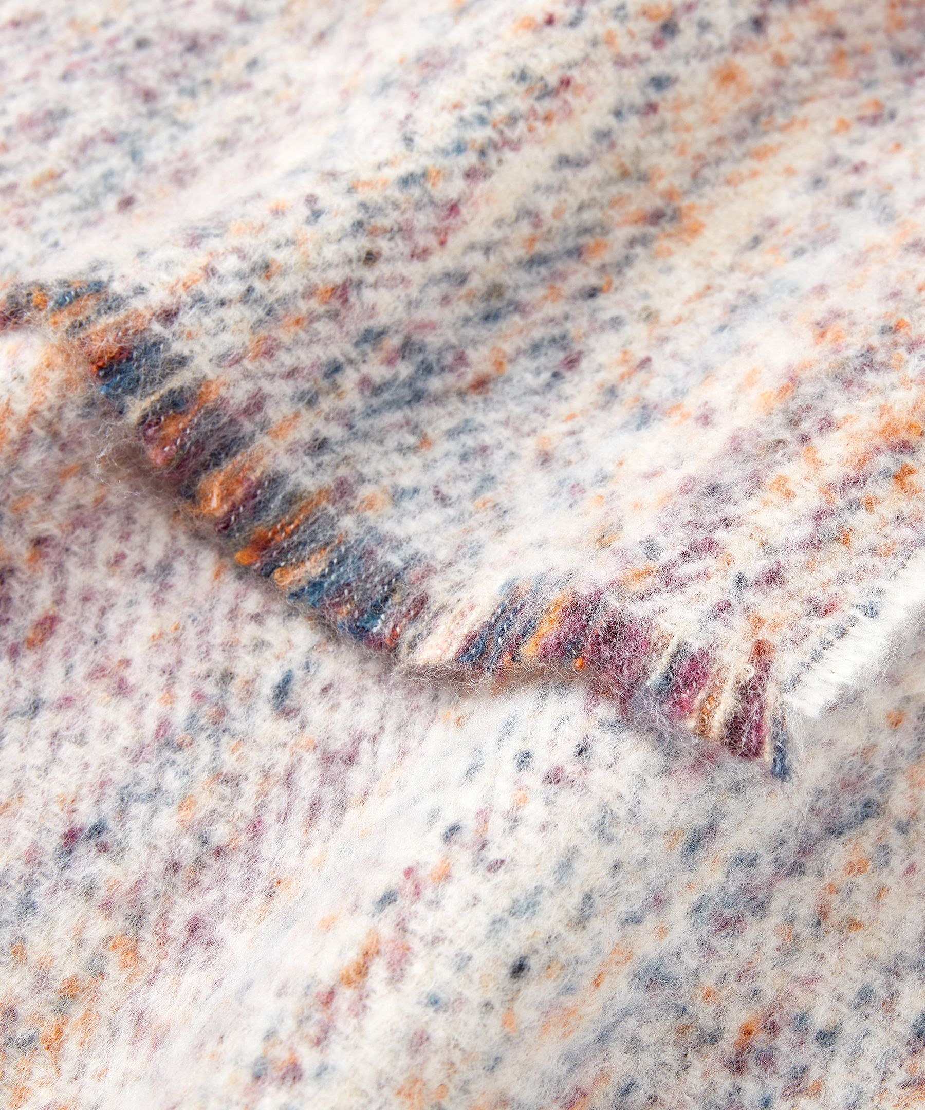 Denver Hayes Women's Cozy Scarf CloseUp