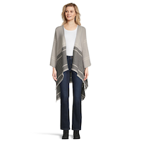 Foulard de style ruana pour femmes, Denver Hayes Front_Flat