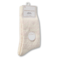 Chaussettes ultradouces pour femmes, Denver Hayes Front_Angled_Right