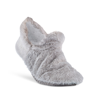 Denver Hayes Women's Cable Knit Furry Yarn Socks