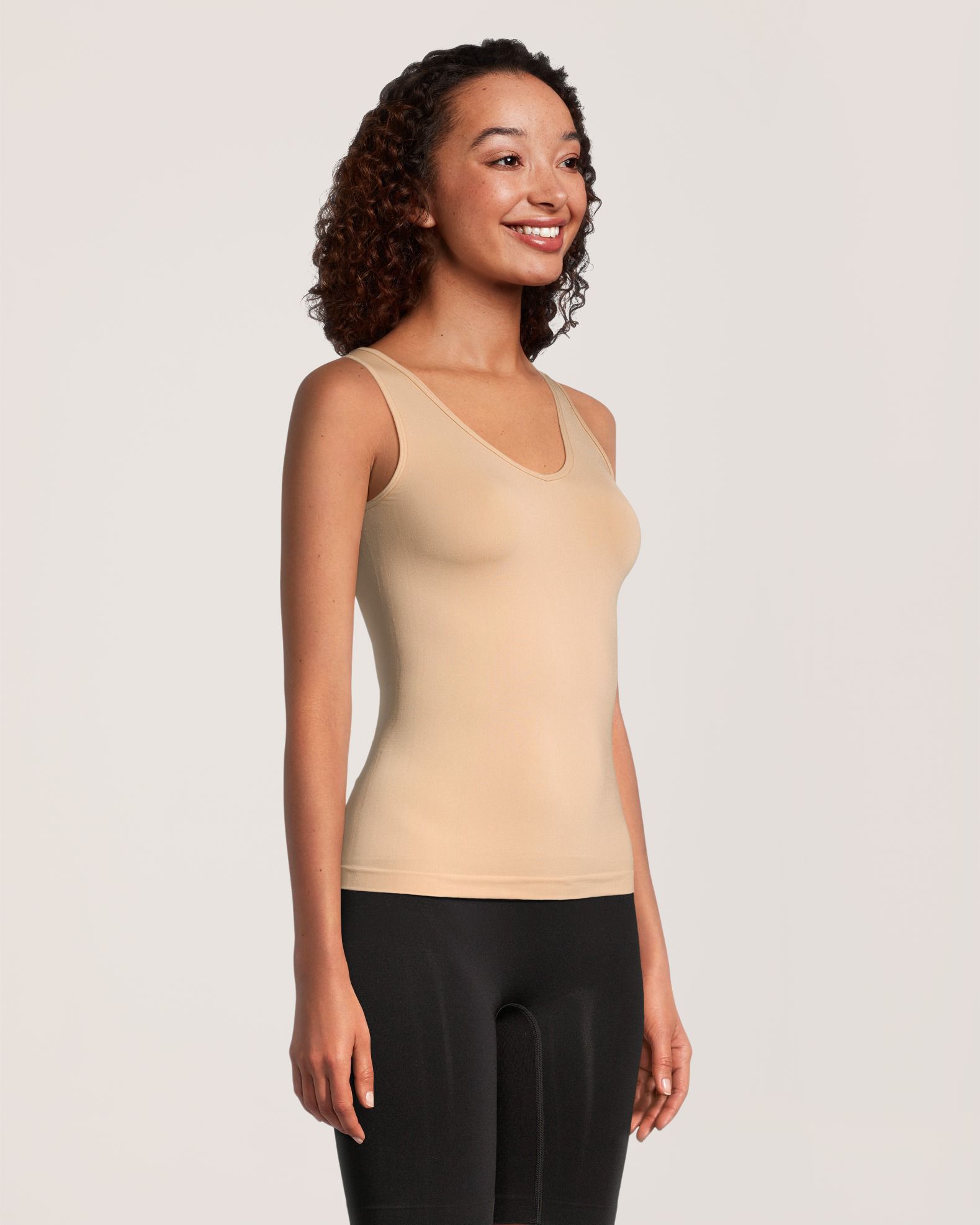 Denver Hayes Women's Seamless Smoothing Camisole