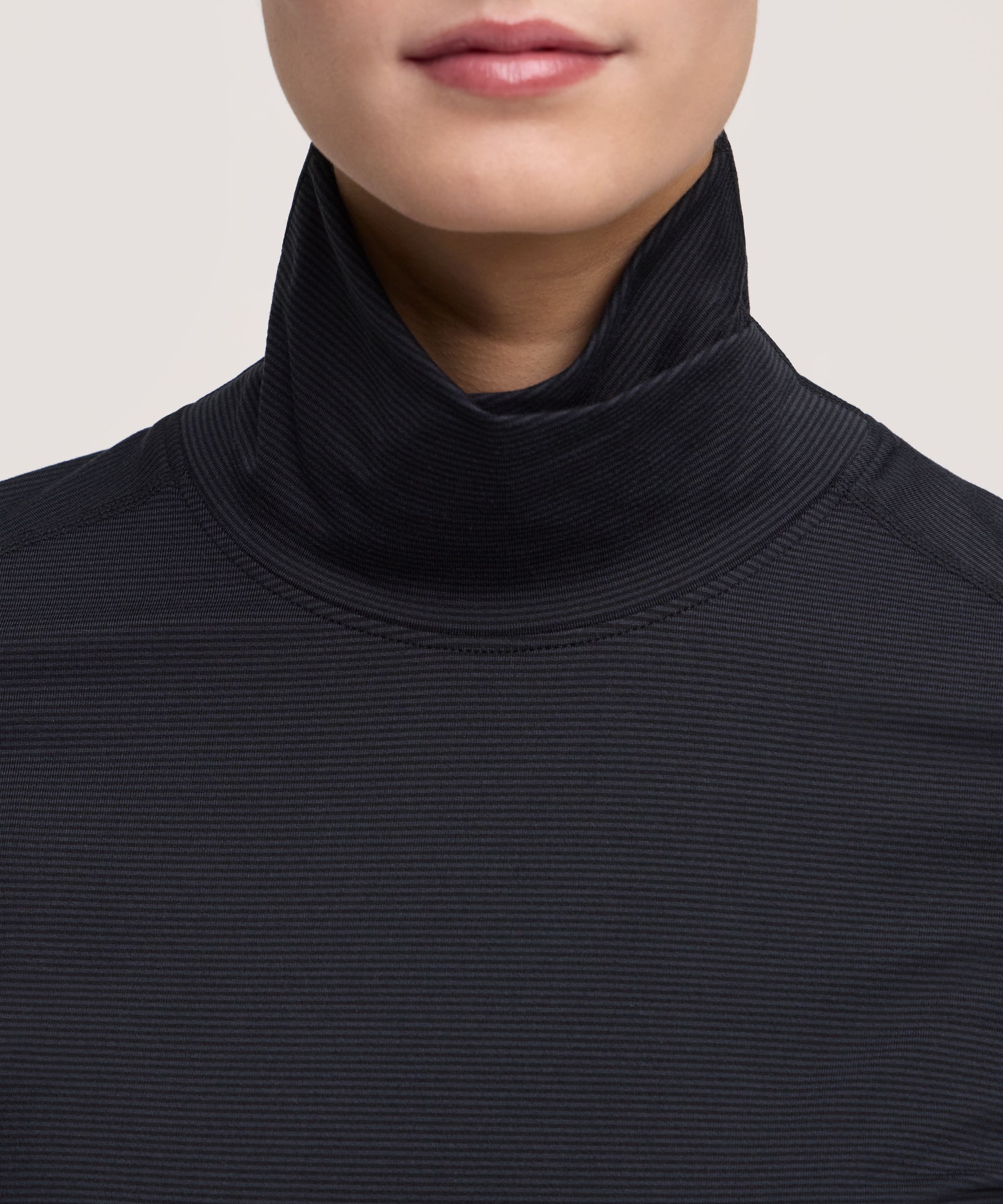 WindRiver Women's T-Max Microfibre Thermal Mock Neck Top