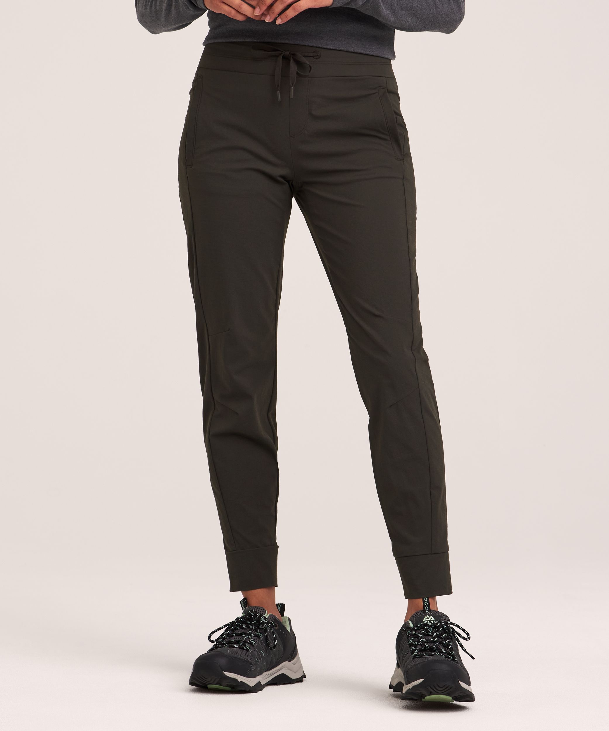 WindRiver Women's Hyperdri UPF Jogger Pants Mark's