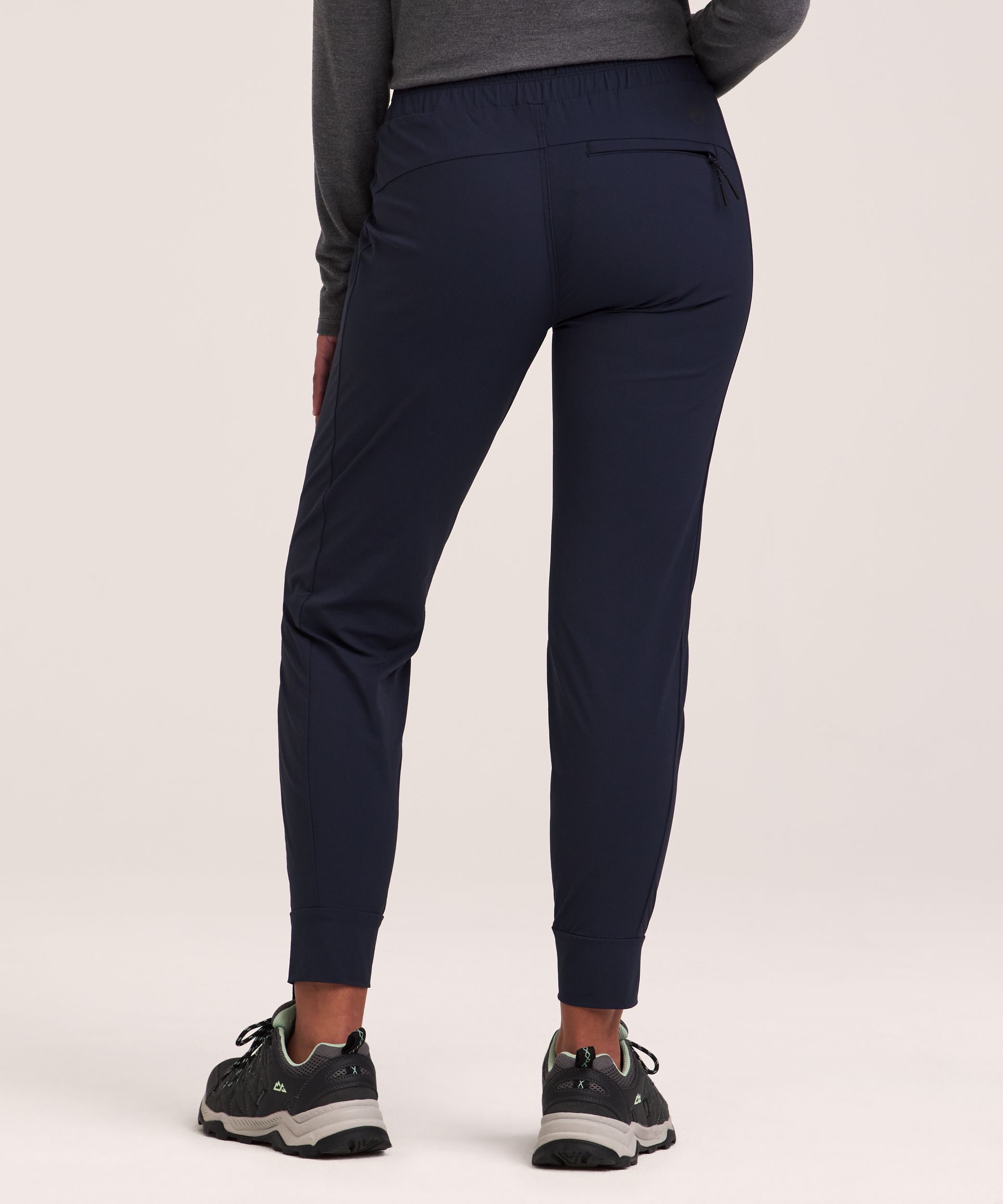 WindRiver Women's Hyperdri UPF Jogger Pants