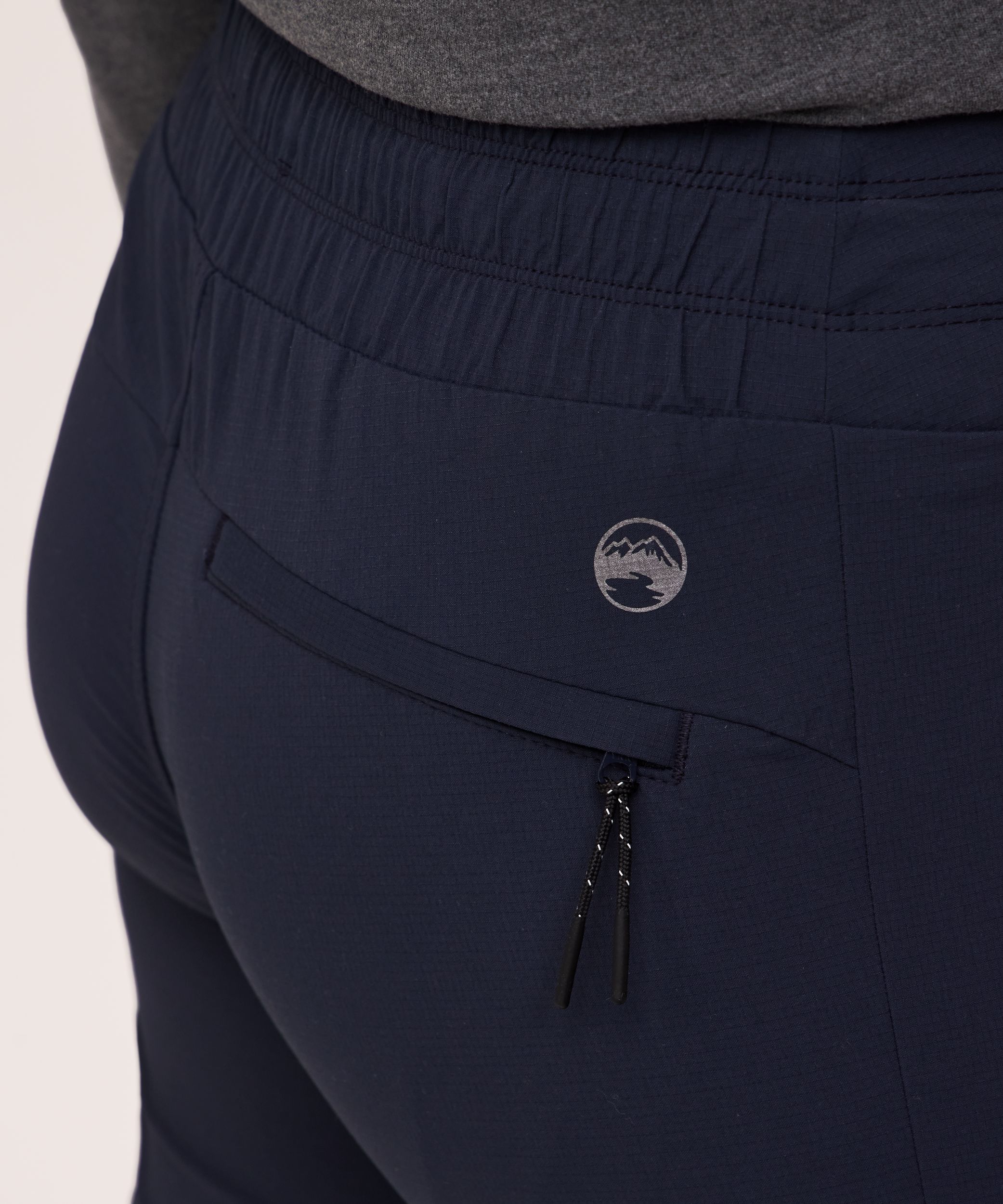 WindRiver Women's Hyperdri UPF Jogger Pants