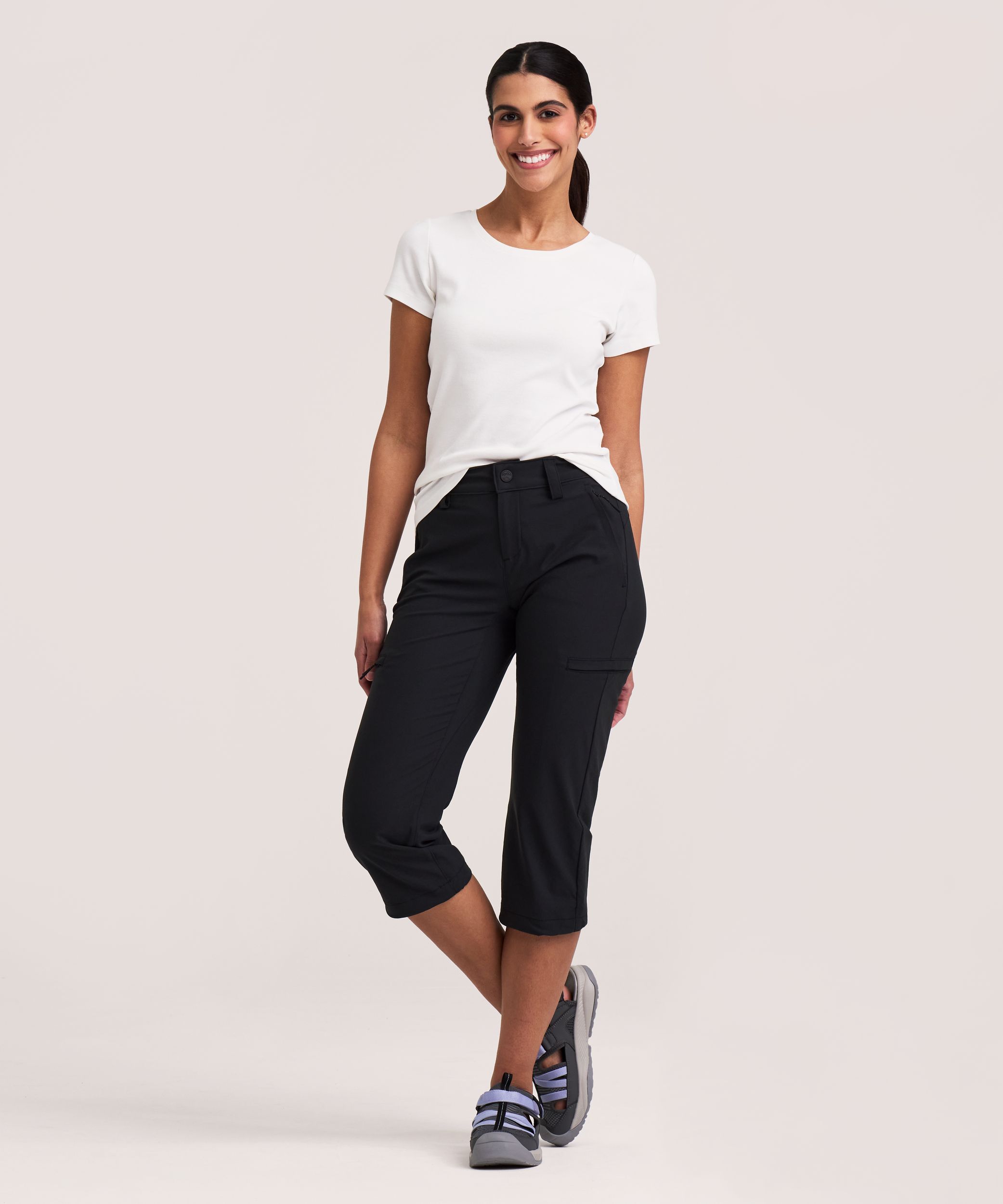 WindRiver Women's Hyper-Dri Hiking Capris