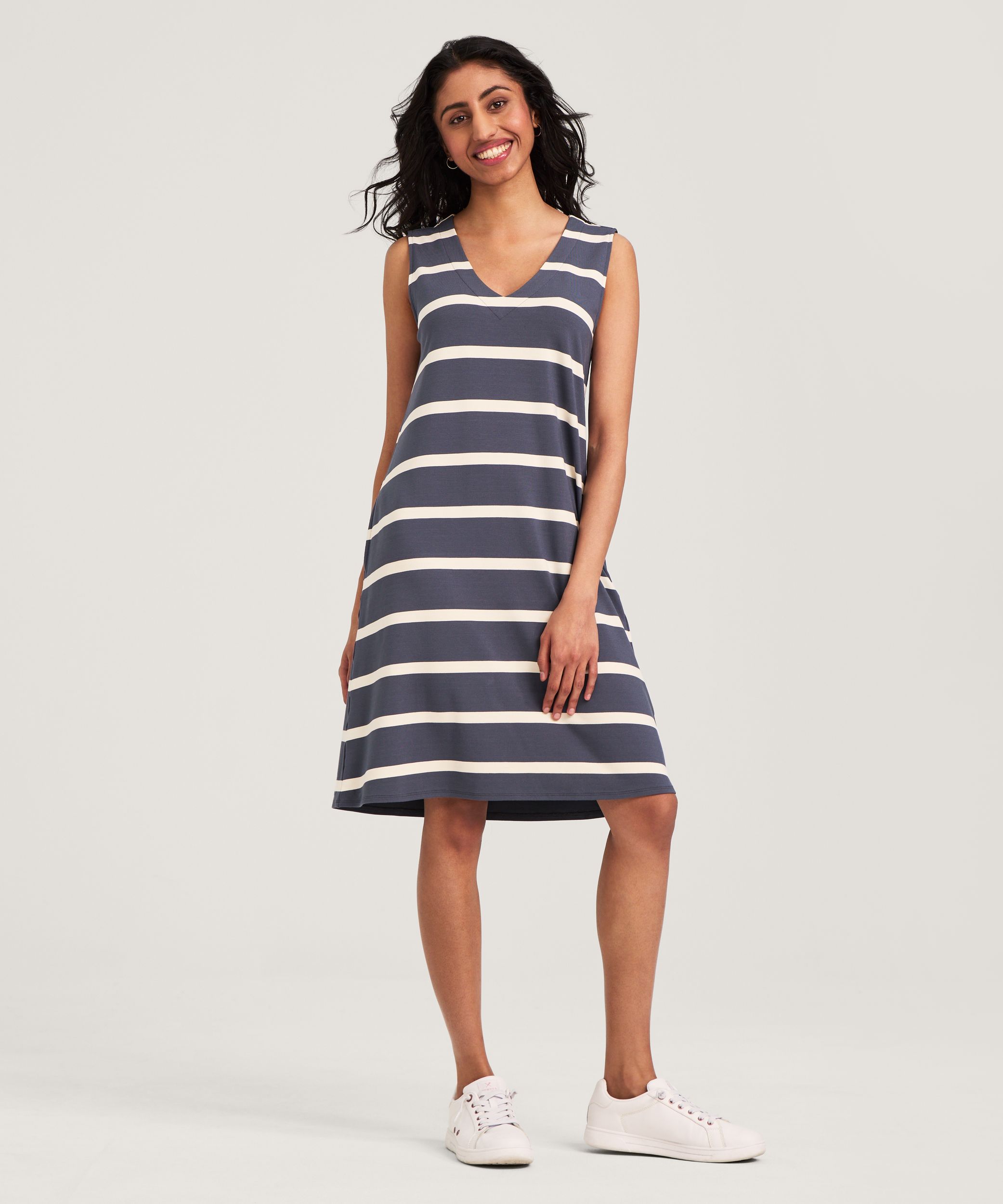 Robe en tricot à encolure en&nbsp;V avec poches pour femmes, Denver Hayes