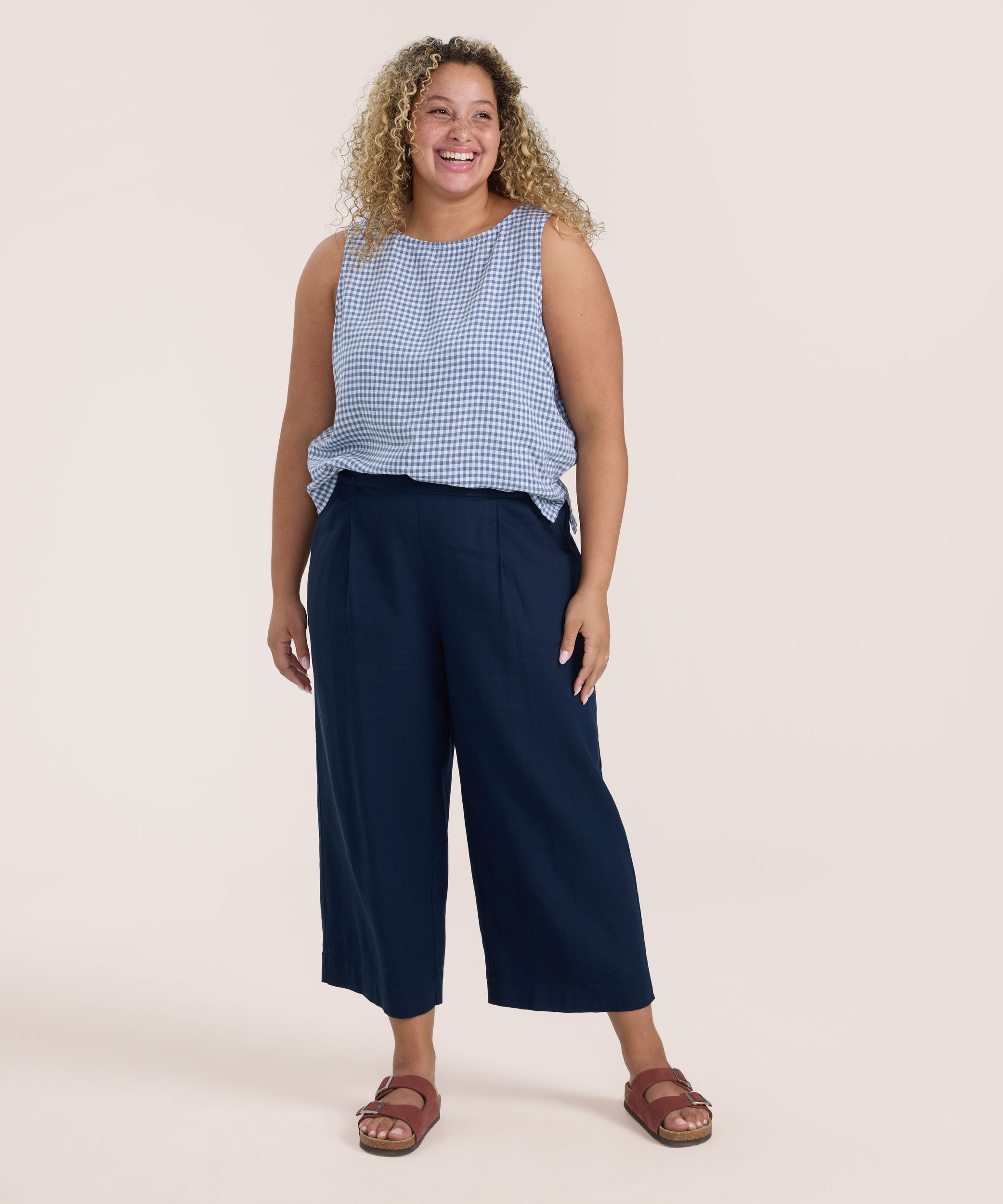 Denver Hayes Women's Pull-On Wide Leg Linen Blend Crop