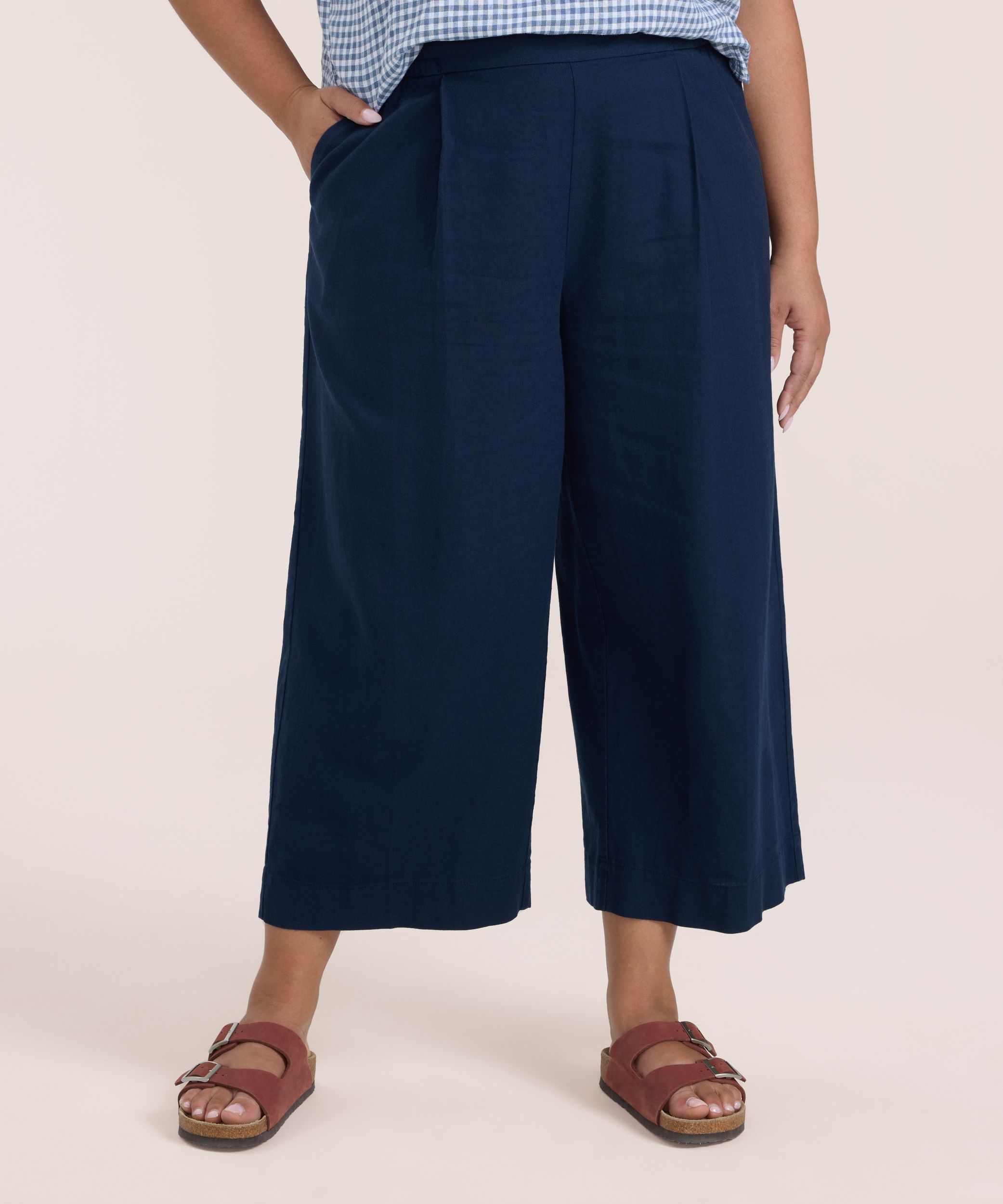 Denver Hayes Women's Pull-On Wide Leg Linen Blend Crop
