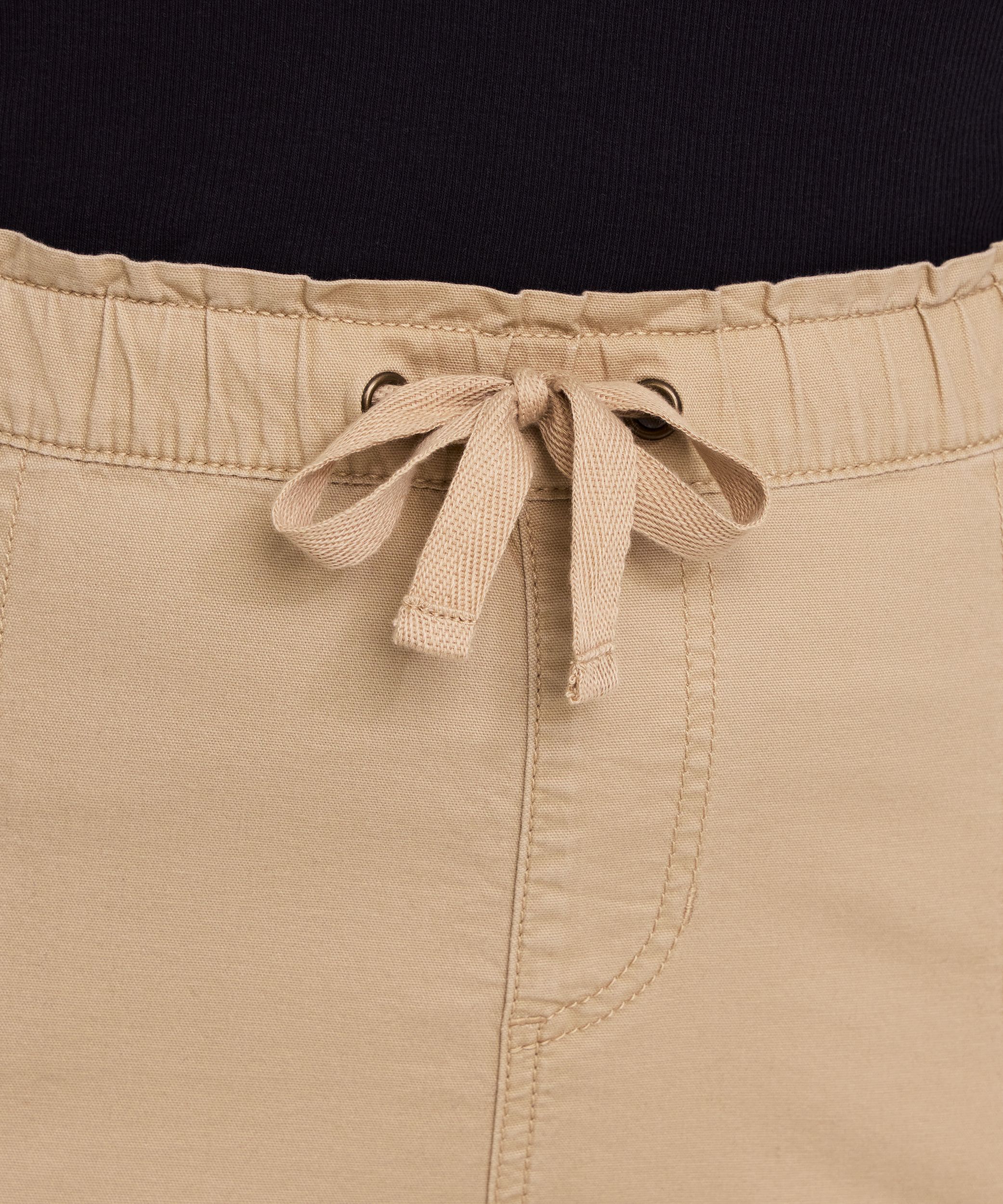 Denver Hayes Women's Pull-On Stretch Canvas Crop Capri Pant
