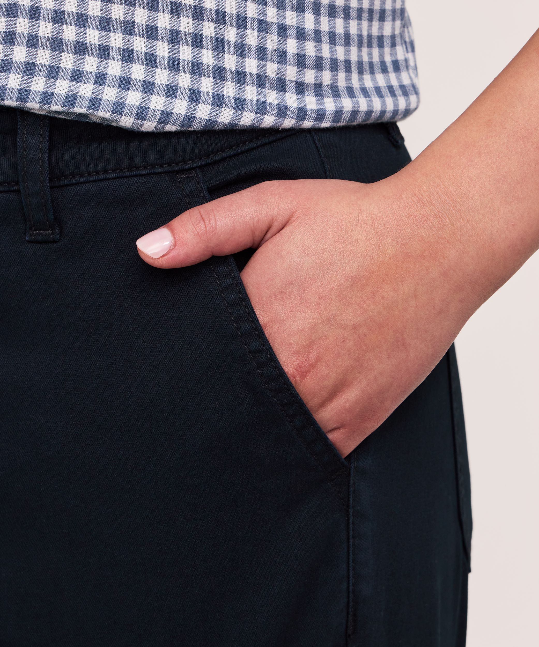 Denver Hayes Women's Utility Bermuda Short