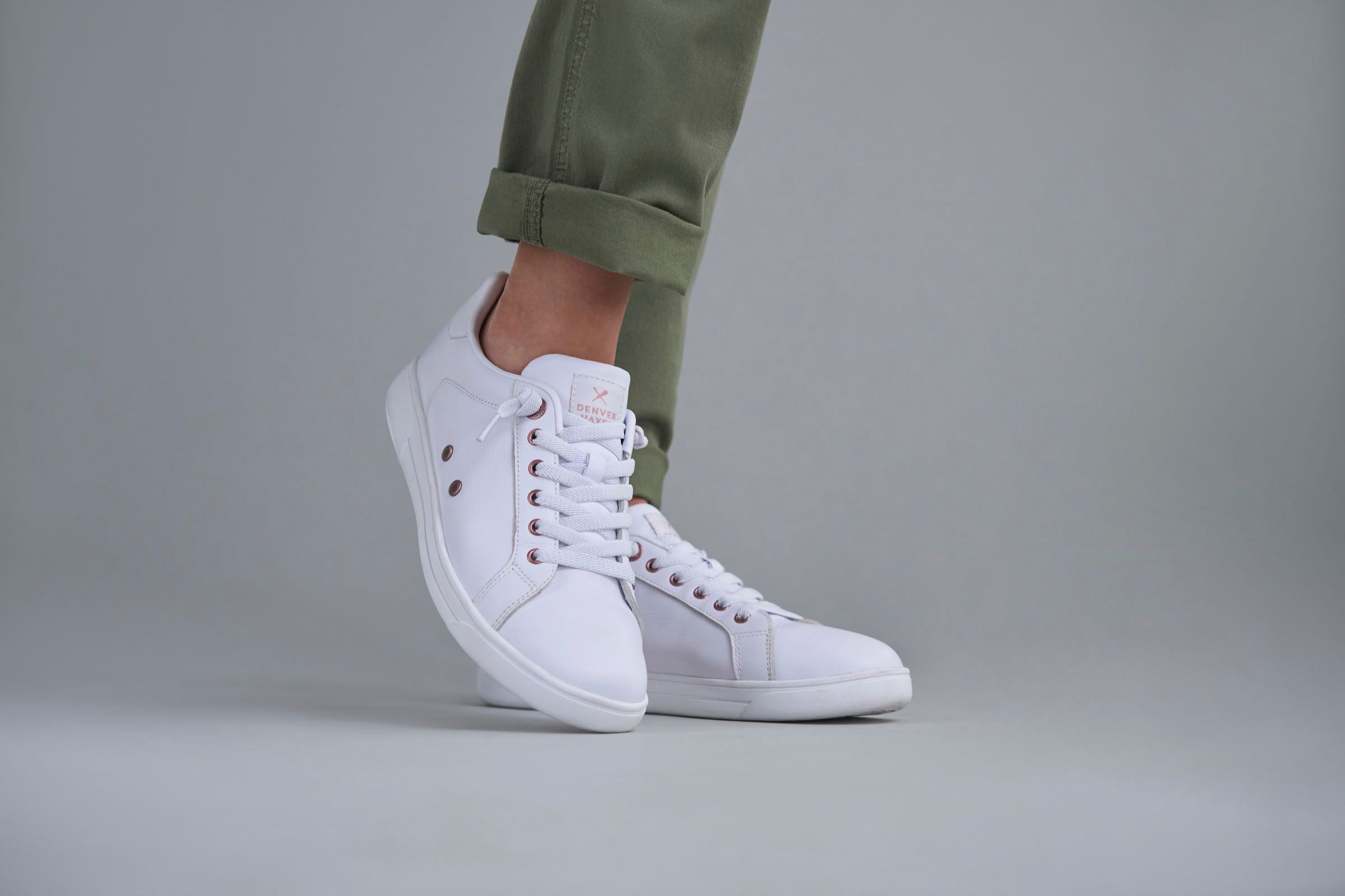 Women's Finlee Quad Comfort Leather Sneakers