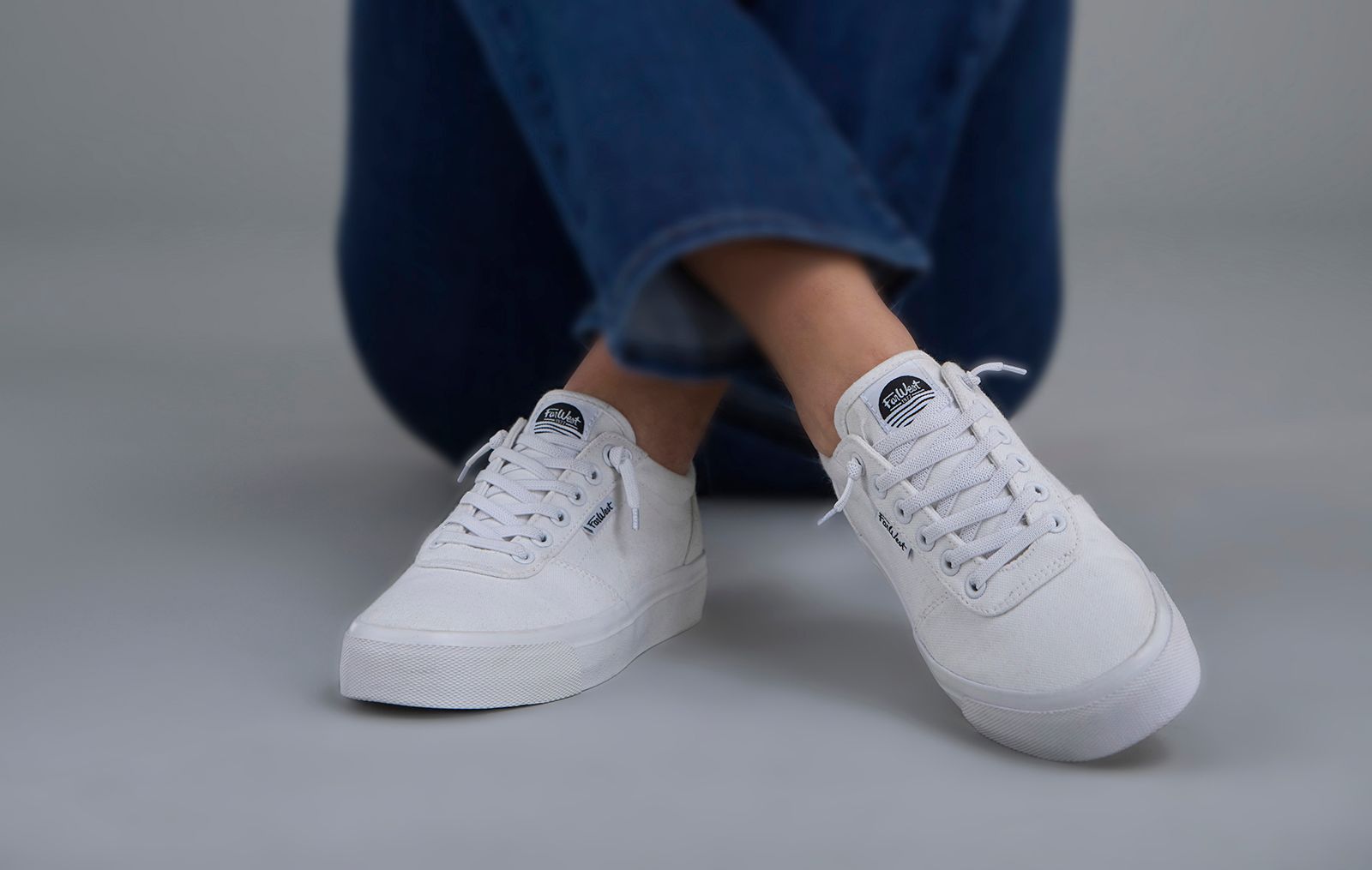 FarWest Women's Hope III Canvas Sneakers