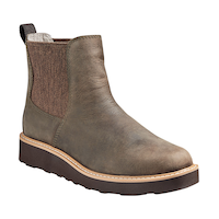 Kodiak Women's Bonshaw Waterproof Chelsea Boots Front_Three_Fourths_Angled_Right