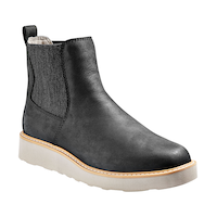 Kodiak Women's Bonshaw Waterproof Chelsea Boots Front_Three_Fourths_Angled_Right