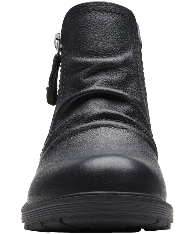 clarks women's dove roxana chukka boot