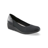 Chaussures à enfiler en tricot à talon compensé pour femmes, Maggie, Denver Hayes Front_Three_Fourths_Angled_Right